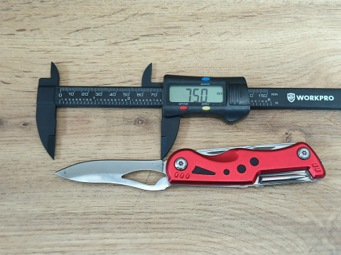 Туристичний ніж-мультитул Traveler MS-001 red  з чохлом